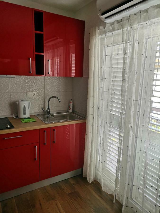 Apartmani Sea Baška Voda Zewnętrze zdjęcie